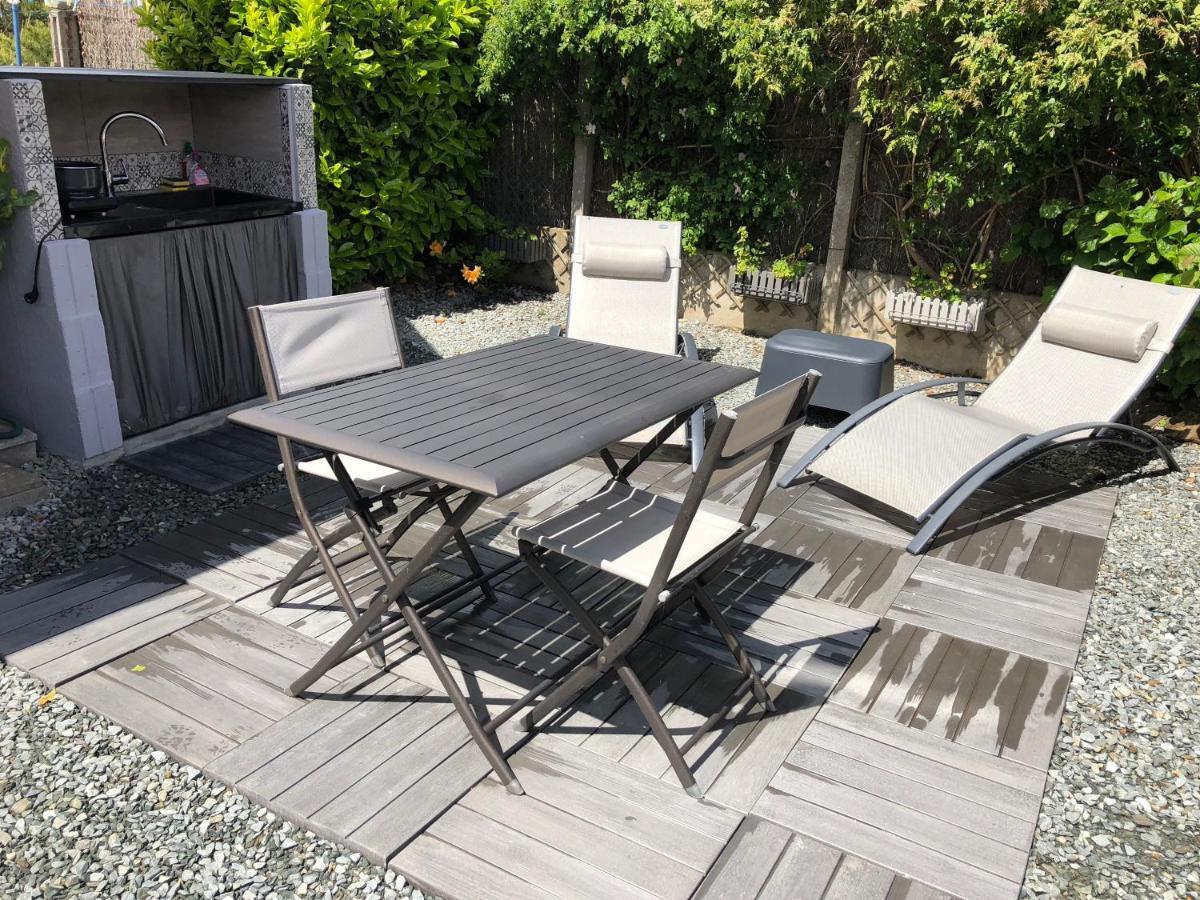 Suite A 800M De La Plage Saint-Lunaire Buitenkant foto
